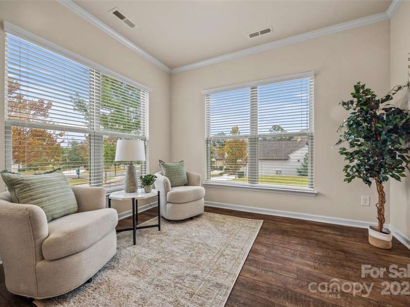 984 Kirby Drive, Fort Mill, SC 29715.  MLS# CAR4185703, YatesRealty ID 15451. Sunroom - previously staged