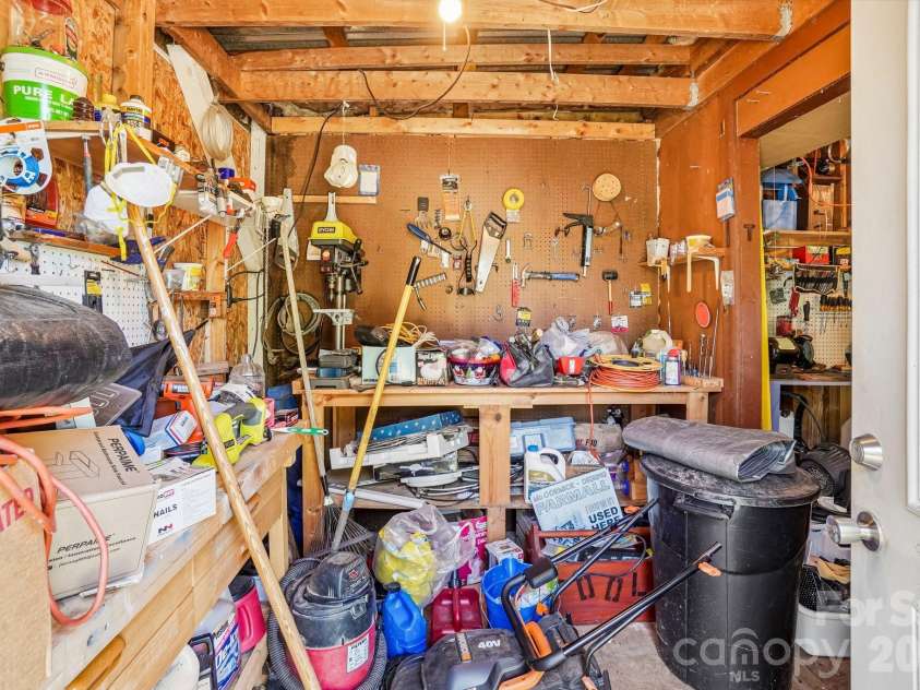 235 Gull Avenue, East Flat Rock, NC 28726.  MLS# CAR4373361, YatesRealty ID 15454. 