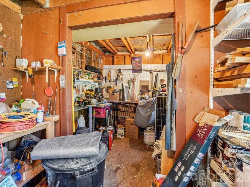 235 Gull Avenue, East Flat Rock, NC 28726.  MLS# CAR4373361, YatesRealty ID 15454. 