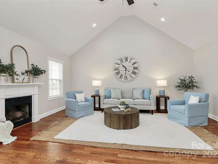 332 Shiloh Road, York, SC 29745.  MLS# CAR4220028, YatesRealty ID 15455. 