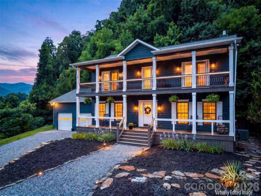 1231 Grandeur Heights, Clyde, NC 28721.  MLS# CAR4402696, YatesRealty ID 15456. 