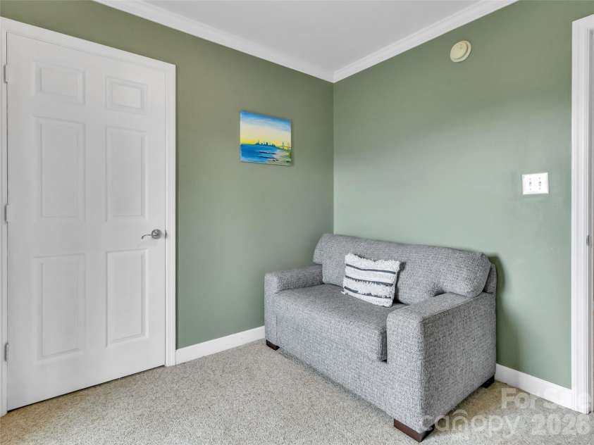 1231 Grandeur Heights, Clyde, NC 28721.  MLS# CAR4402696, YatesRealty ID 15456. 