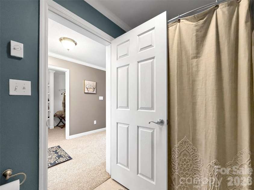 1231 Grandeur Heights, Clyde, NC 28721.  MLS# CAR4402696, YatesRealty ID 15456. 