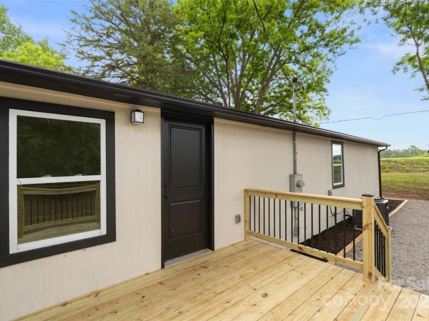 1574 Mangum Drive, Lancaster, SC 29720.  MLS# CAR4258458, YatesRealty ID 15457. New Deck!