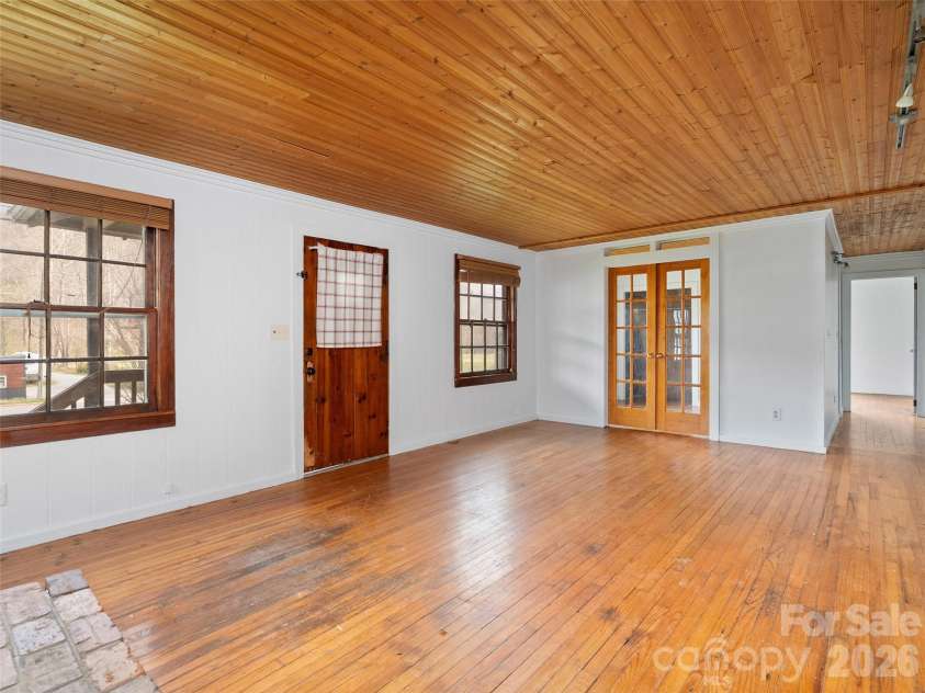 1361 Soco Road, Maggie Valley, NC 28751.  MLS# CAR4292151, YatesRealty ID 15458. 