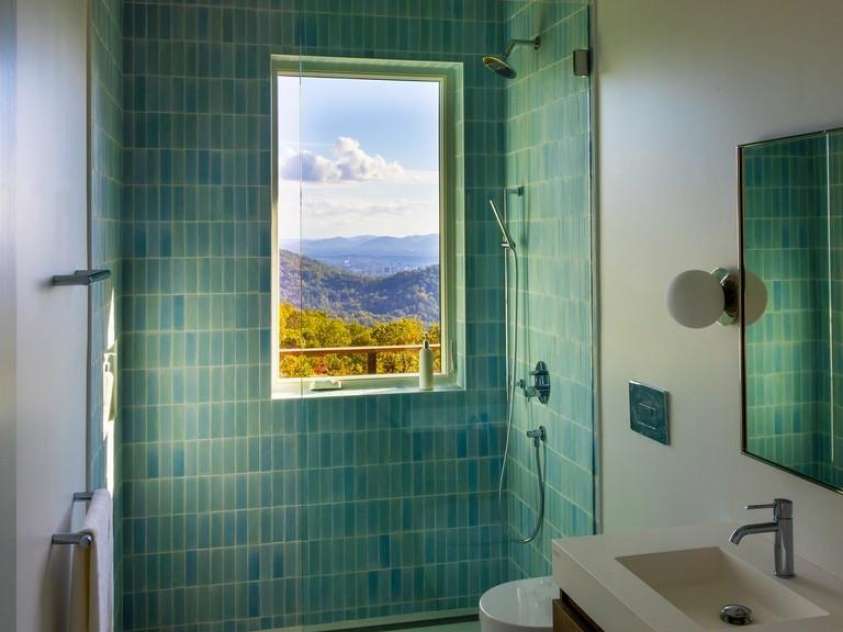 631 Elk Mountain Scenic Highway, Asheville, NC 28804.  MLS# CAR4364466, YatesRealty ID 15460. © David Sundberg/Esto