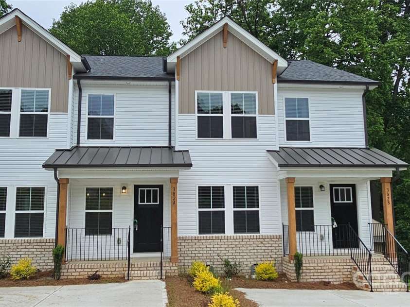 382 Moore Avenue, Mooresville, NC 28115.  MLS# CAR4255955, YatesRealty ID 15461. 382