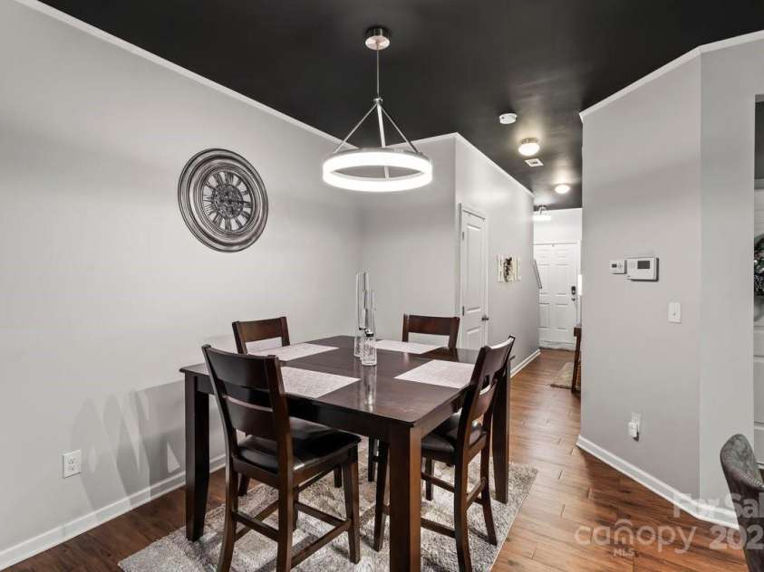 9408 Hamel Street, Charlotte, NC 28215.  MLS# CAR4213263, YatesRealty ID 15462. Dining Area