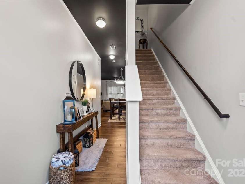 9408 Hamel Street, Charlotte, NC 28215.  MLS# CAR4213263, YatesRealty ID 15462. Entryway/ stairs