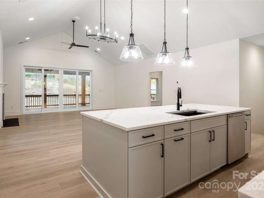 15 Maggies Lane, Asheville, NC 28803.  MLS# CAR4183002, YatesRealty ID 15463. Enjoy a vaulted ceiling across the open floorplan design