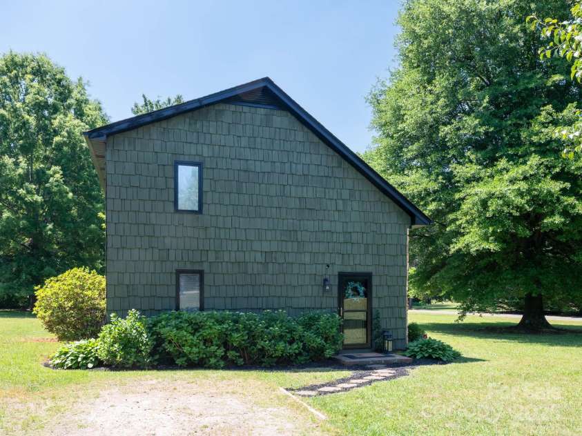 7728 Babe Stillwell Farm Road, Huntersville, NC 28078.  MLS# CAR4255046, YatesRealty ID 15464. 