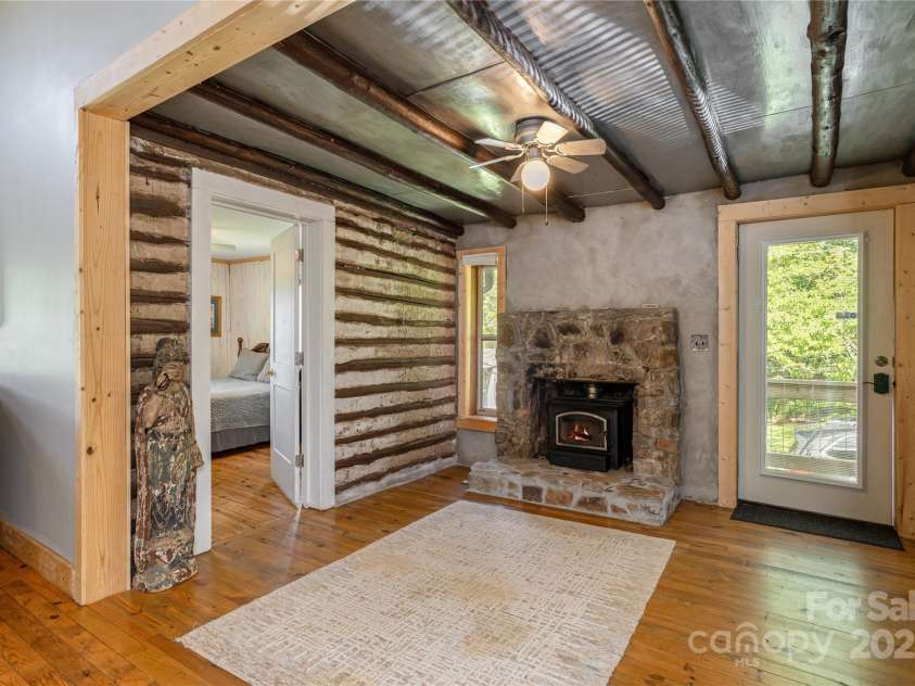 223 Smith Cove Road, Candler, NC 28715.  MLS# CAR4260710, YatesRealty ID 15466. 