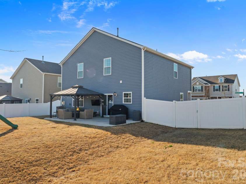 9777 Tea Garden Drive, Gastonia, NC 28056.  MLS# CAR4351279, YatesRealty ID 15467. 