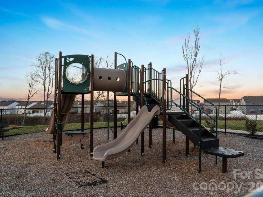 9777 Tea Garden Drive, Gastonia, NC 28056.  MLS# CAR4351279, YatesRealty ID 15467. 