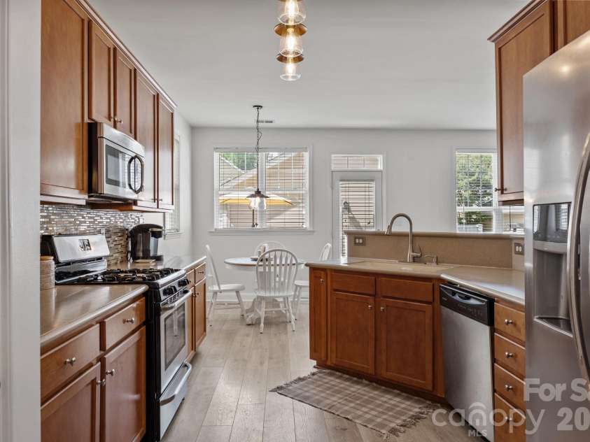 9715 Cadman Court, Cornelius, NC 28031.  MLS# CAR4372557, YatesRealty ID 15468. 