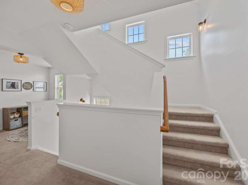 9715 Cadman Court, Cornelius, NC 28031.  MLS# CAR4372557, YatesRealty ID 15468. 