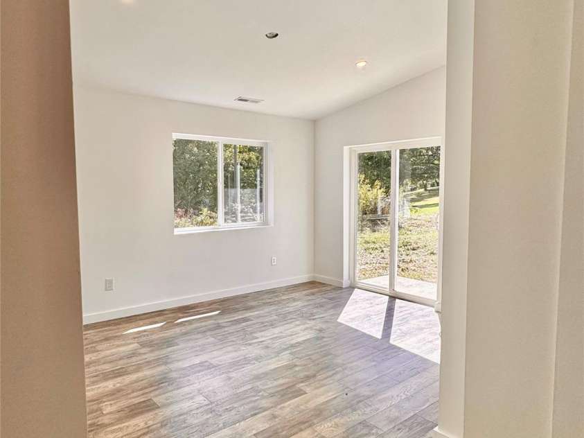 900 Linney Lane, Shelby, NC 28152.  MLS# CAR4276627, YatesRealty ID 1547. PRINCIPAL BEDROOM