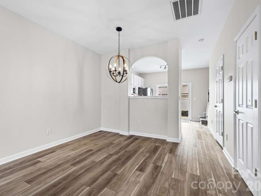 1114 Sienna Sand Way, Fort Mill, SC 29708.  MLS# CAR4360658, YatesRealty ID 15470. Family Room