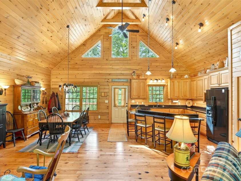 240 Ravenswood Road, Marion, NC 28752.  MLS# CAR4258018, YatesRealty ID 15470. 