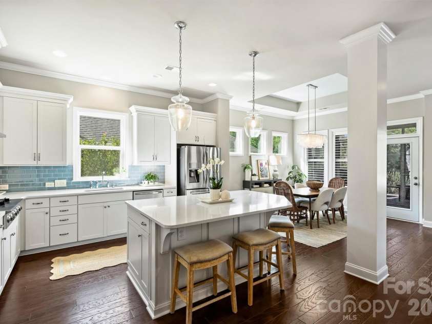 2028 Massy Clark Drive, Matthews, NC 28105.  MLS# CAR4373049, YatesRealty ID 15471. 