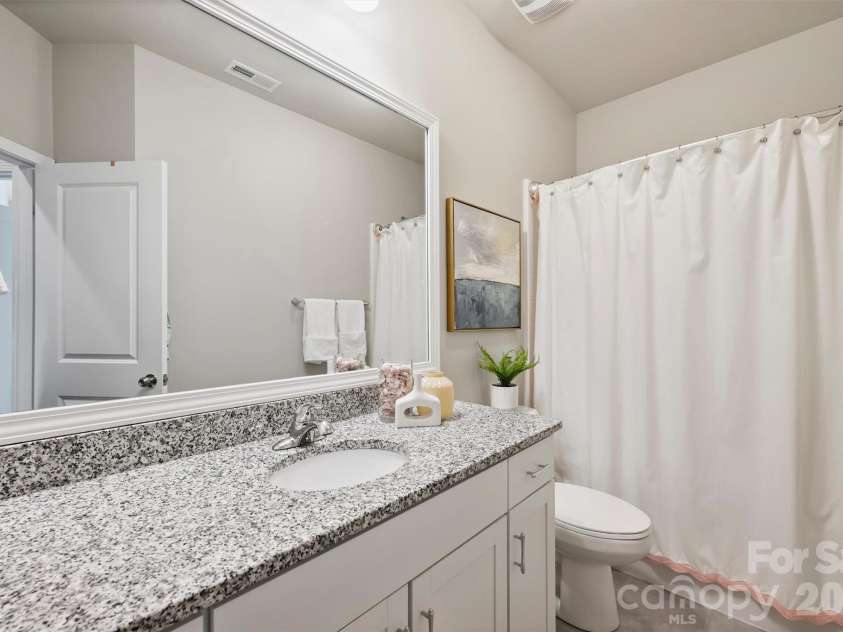 2028 Massy Clark Drive, Matthews, NC 28105.  MLS# CAR4373049, YatesRealty ID 15471. 