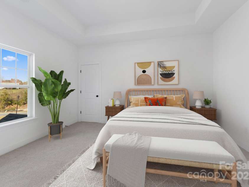 73 Walnut Springs Drive, Asheville, NC 28804.  MLS# CAR4204864, YatesRealty ID 15471. 