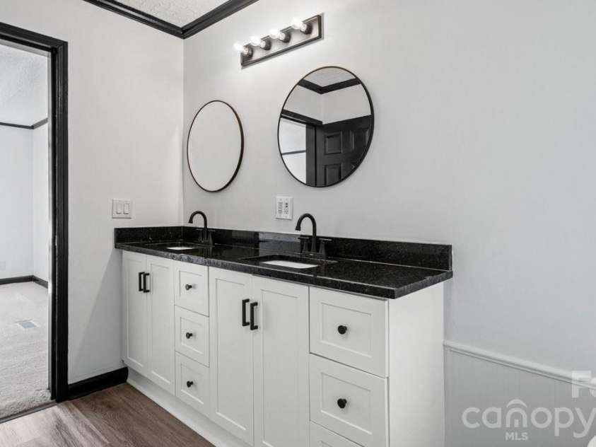 175 Fallsworth Court, Salisbury, NC 28147.  MLS# CAR4373522, YatesRealty ID 15472. 