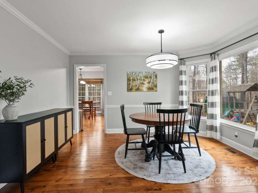 401 Silver Maple Court, Fletcher, NC 28732.  MLS# CAR4225448, YatesRealty ID 15472. 