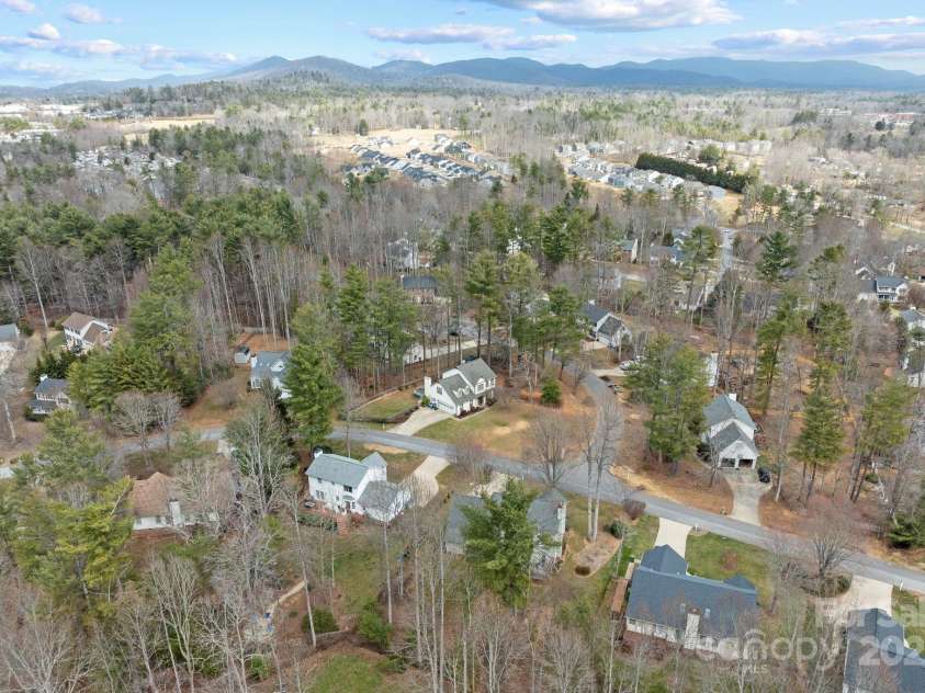 401 Silver Maple Court, Fletcher, NC 28732.  MLS# CAR4225448, YatesRealty ID 15472. 