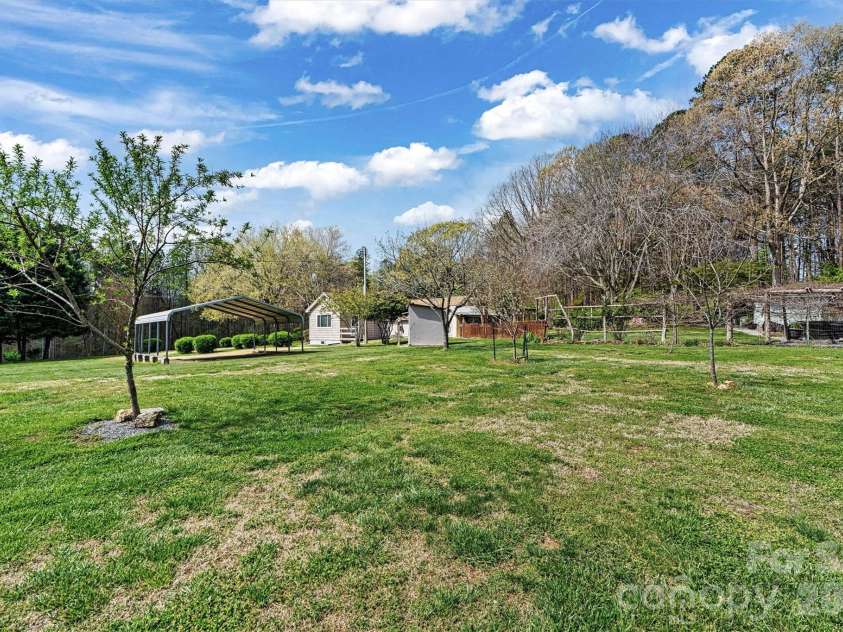 1600 Wooten Street, Catawba, NC 28609.  MLS# CAR4368646, YatesRealty ID 15473. Side Focused View 