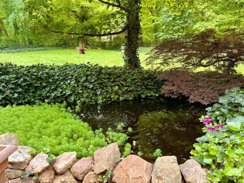 202 Brookmeade Drive, Statesville, NC 28625.  MLS# CAR4250680, YatesRealty ID 15473. 