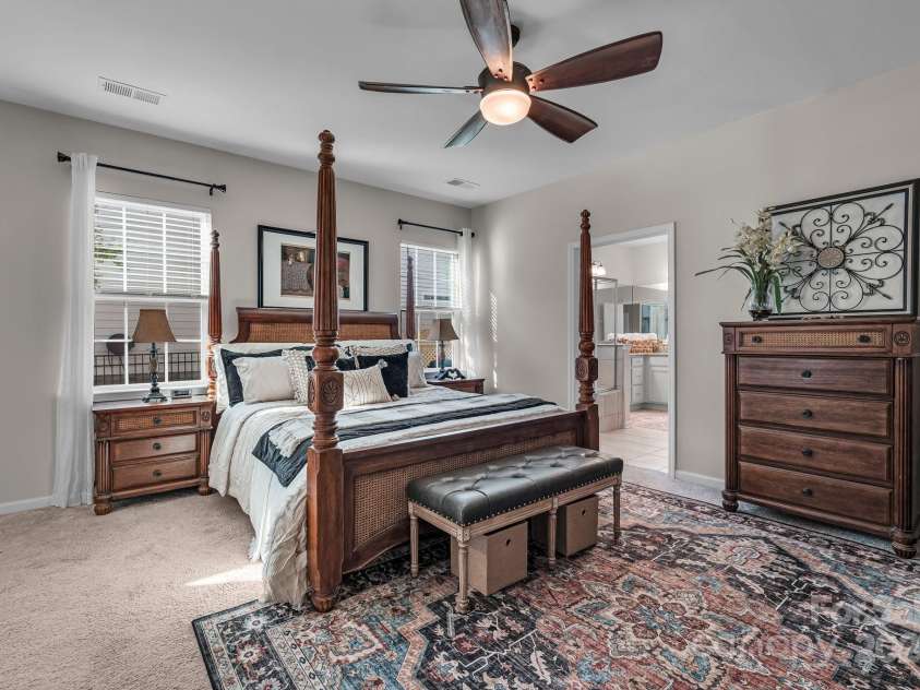 5104 Samoa Ridge Drive, Lancaster, SC 29720.  MLS# CAR4249174, YatesRealty ID 15476. Primary Bedroom with Ensuite Bathroom and Walk-In Closet