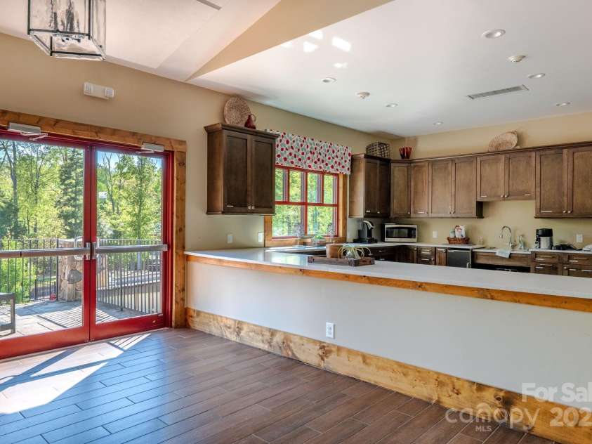 5104 Samoa Ridge Drive, Lancaster, SC 29720.  MLS# CAR4249174, YatesRealty ID 15476. The clubhouse even has a fully functional kitchen.