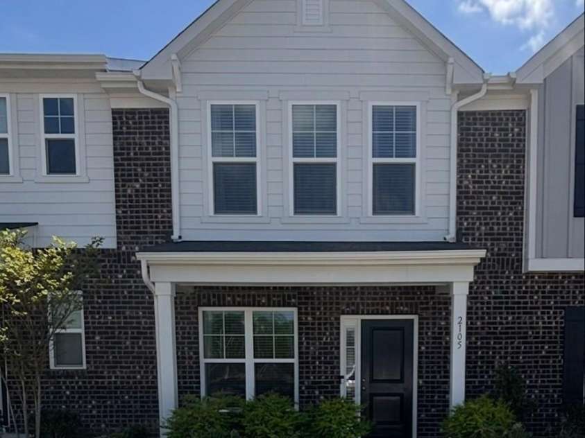 2105 Riverstone Boulevard, Monroe, NC 28110.  MLS# CAR4365932, YatesRealty ID 15477. 