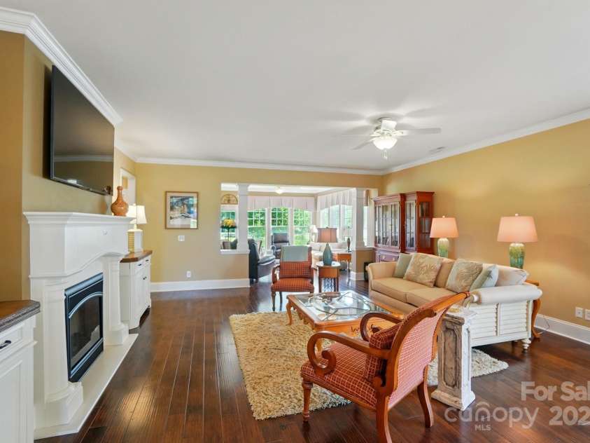1974 Links View Drive, Fort Mill, SC 29707.  MLS# CAR4263175, YatesRealty ID 15480. 