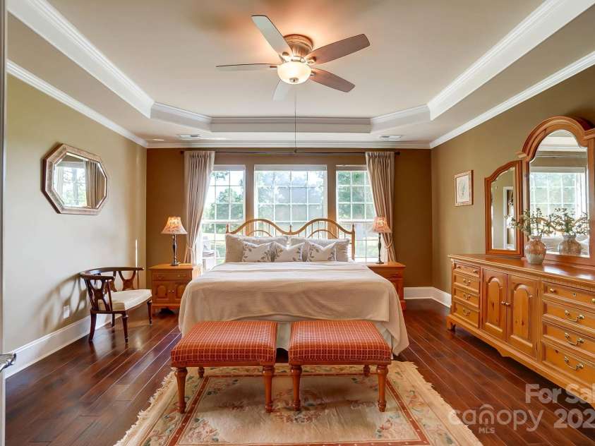 1974 Links View Drive, Fort Mill, SC 29707.  MLS# CAR4263175, YatesRealty ID 15480. 