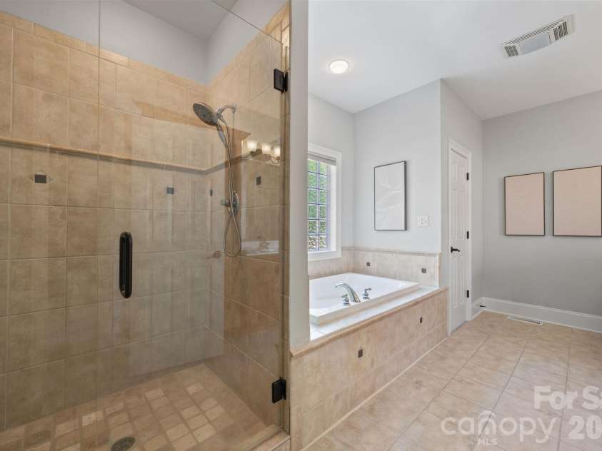 3083 Three Wood Drive, Denver, NC 28037.  MLS# CAR4372412, YatesRealty ID 15481. 