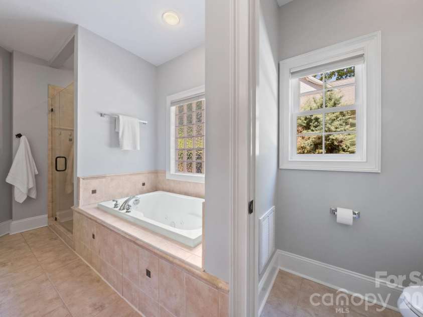 3083 Three Wood Drive, Denver, NC 28037.  MLS# CAR4372412, YatesRealty ID 15481. 