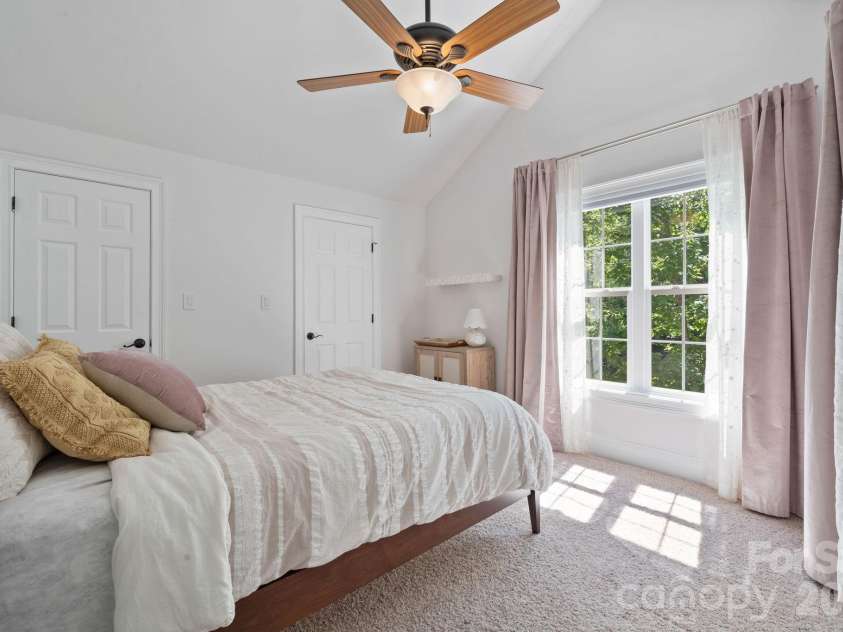 3083 Three Wood Drive, Denver, NC 28037.  MLS# CAR4372412, YatesRealty ID 15481. 
