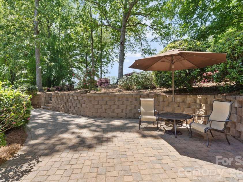 3083 Three Wood Drive, Denver, NC 28037.  MLS# CAR4372412, YatesRealty ID 15481. 