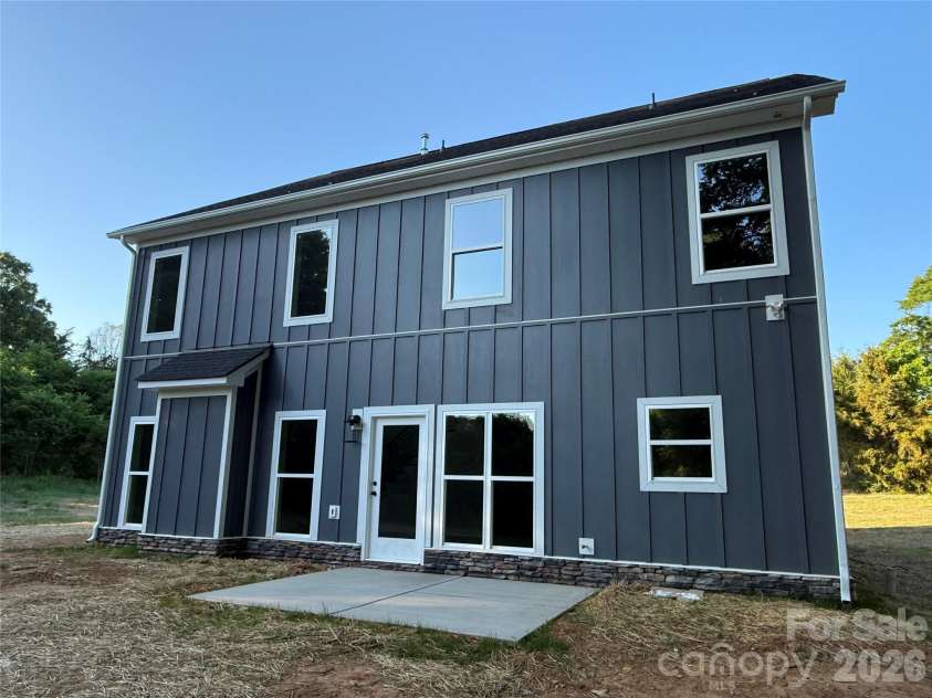 2902 Sweetgrass Lane, Monroe, NC 28112.  MLS# CAR4359298, YatesRealty ID 15483. 