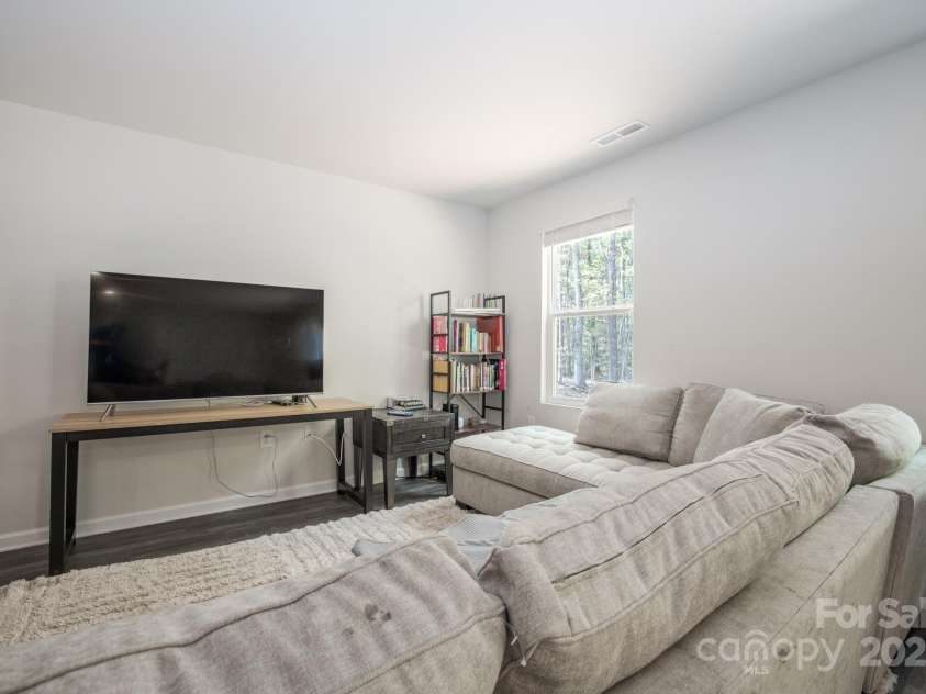 3324 Rian Drive, Lenoir, NC 28645.  MLS# CAR4249474, YatesRealty ID 15483. 