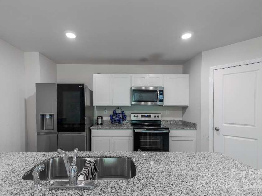 3324 Rian Drive, Lenoir, NC 28645.  MLS# CAR4249474, YatesRealty ID 15483. 