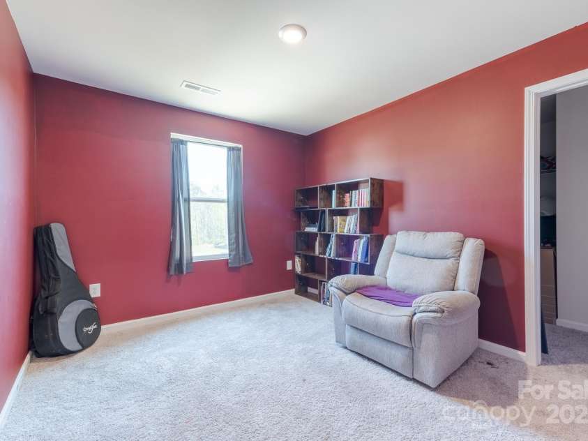 3324 Rian Drive, Lenoir, NC 28645.  MLS# CAR4249474, YatesRealty ID 15483. 