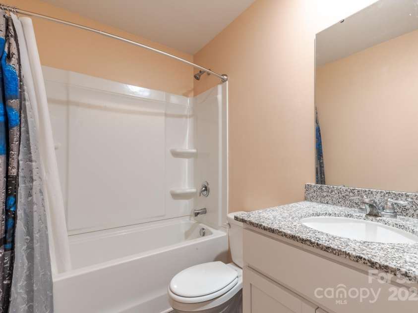 3324 Rian Drive, Lenoir, NC 28645.  MLS# CAR4249474, YatesRealty ID 15483. 