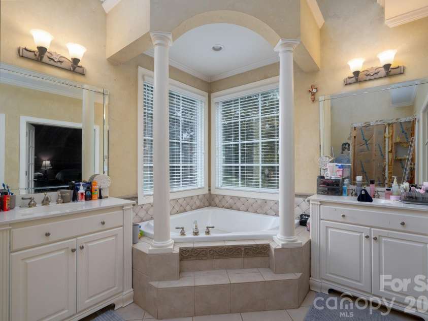 507 Bethlehem Road, Kings Mountain, NC 28086.  MLS# CAR4308747, YatesRealty ID 15484. 