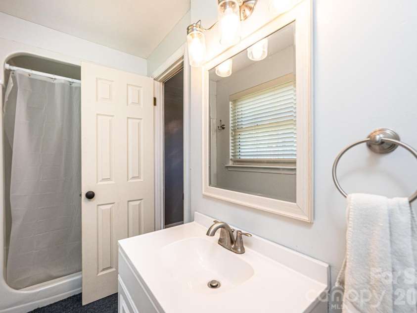 2984 Lutz Boulevard, Newton, NC 28658.  MLS# CAR4372809, YatesRealty ID 15485. 