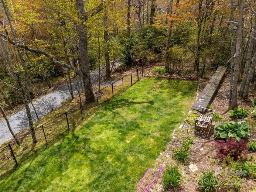 4344 Eagles Nest Road, Waynesville, NC 28786.  MLS# CAR4261425, YatesRealty ID 15485. FENCED IN YARD