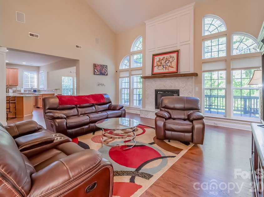 124 Whiterock Drive, Mount Holly, NC 28120.  MLS# CAR4373634, YatesRealty ID 15486. 