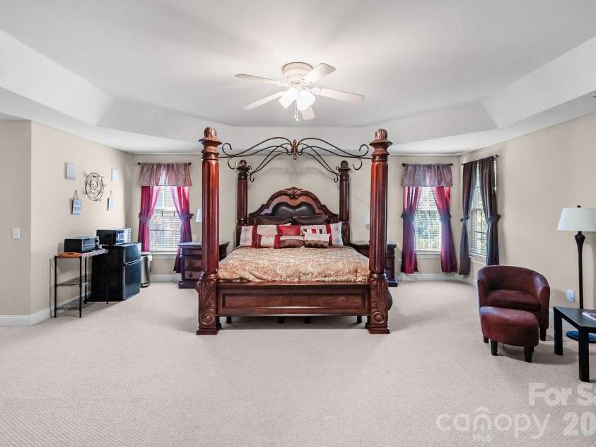 124 Whiterock Drive, Mount Holly, NC 28120.  MLS# CAR4373634, YatesRealty ID 15486. 